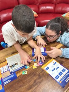 ששש פה חושבים